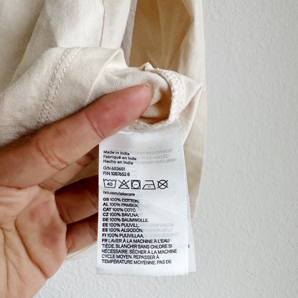 H&M Ruffle Shirt - Picture 3 of 4